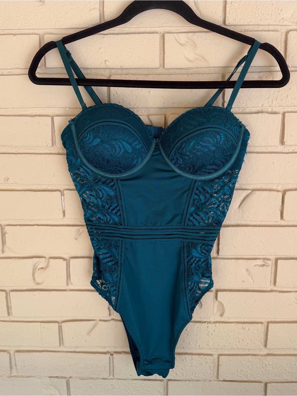 Vintage 90s Lace Teddy Bodysuit Backless One Piece Lingerie Molded Cup Size M
